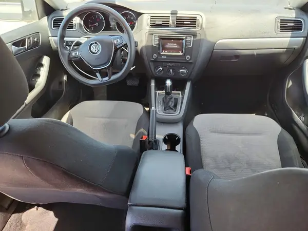 3VW2B7AJ3HM291764 2017 VOLKSWAGEN JETTA - Image 8