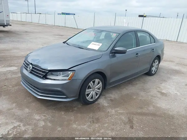 3VW2B7AJ3HM299203 2017 VOLKSWAGEN JETTA - Image 2