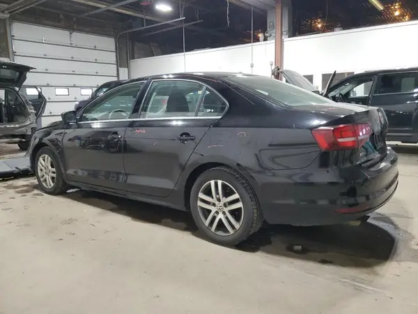 3VW2B7AJ3HM308501 2017 VOLKSWAGEN JETTA - Image 2