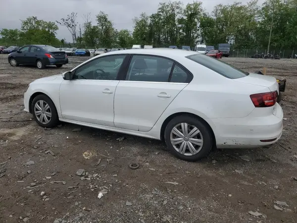 3VW2B7AJ3HM314105 2017 VOLKSWAGEN JETTA - Image 2