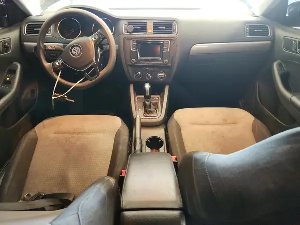3VW2B7AJ3HM315951 2017 VOLKSWAGEN JETTA - Image 8