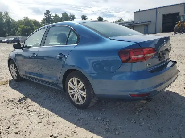 3VW2B7AJ3HM318008 2017 VOLKSWAGEN JETTA - Image 2