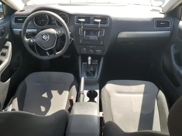 3VW2B7AJ3HM318008 2017 VOLKSWAGEN JETTA - Image 8