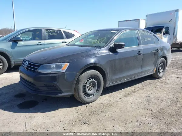 3VW2B7AJ3HM321989 2017 VOLKSWAGEN JETTA - Image 2
