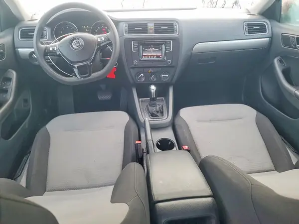 3VW2B7AJ3HM322219 2017 VOLKSWAGEN JETTA - Image 8