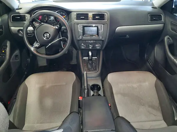 3VW2B7AJ3HM329302 2017 VOLKSWAGEN JETTA - Image 8