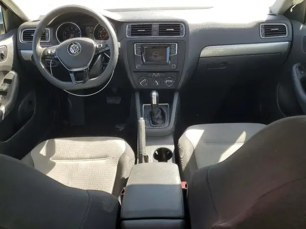 3VW2B7AJ3HM331356 2017 VOLKSWAGEN JETTA - Image 8