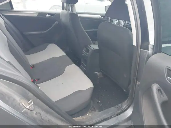 3VW2B7AJ3HM336329 2017 VOLKSWAGEN JETTA - Image 8