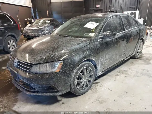 3VW2B7AJ3HM341269 2017 VOLKSWAGEN JETTA - Image 2