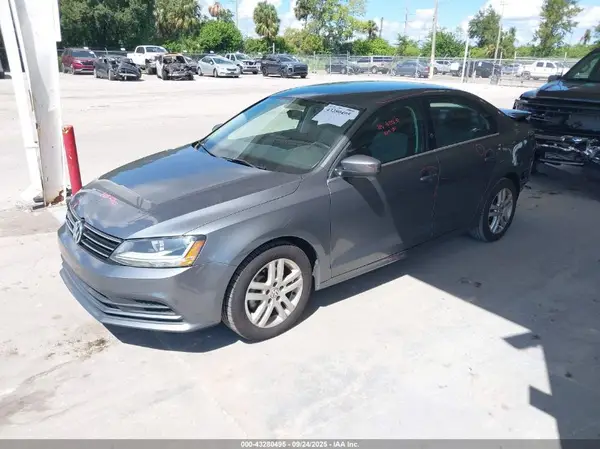 3VW2B7AJ3HM343409 2017 VOLKSWAGEN JETTA - Image 2