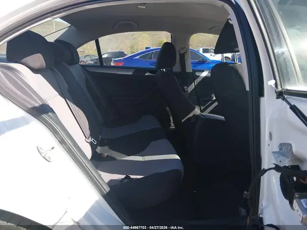 3VW2B7AJ3HM348996 2017 VOLKSWAGEN JETTA - Image 8