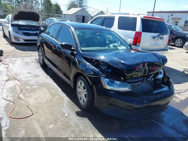 3VW2B7AJ3HM366589 2017 VOLKSWAGEN JETTA - Image 1