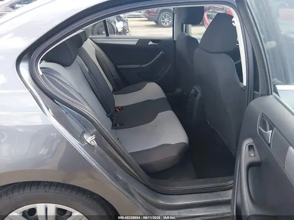3VW2B7AJ3HM367161 2017 VOLKSWAGEN JETTA - Image 8