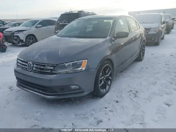 3VW2B7AJ3HM371629 2017 VOLKSWAGEN JETTA - Image 2