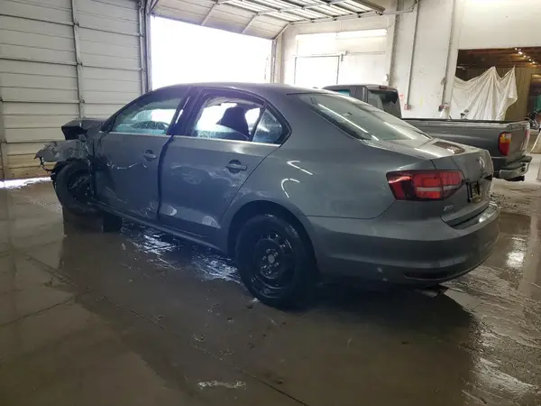 3VW2B7AJ3HM372618 2017 VOLKSWAGEN JETTA - Image 2