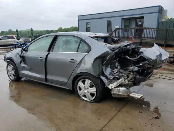 3VW2B7AJ3HM373591 2017 VOLKSWAGEN JETTA - Image 2