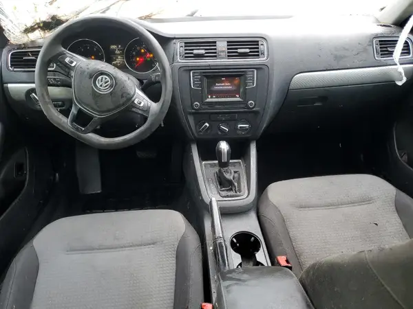 3VW2B7AJ3HM373591 2017 VOLKSWAGEN JETTA - Image 8