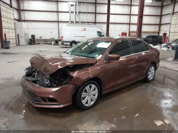 3VW2B7AJ3HM373753 2017 VOLKSWAGEN JETTA - Image 2