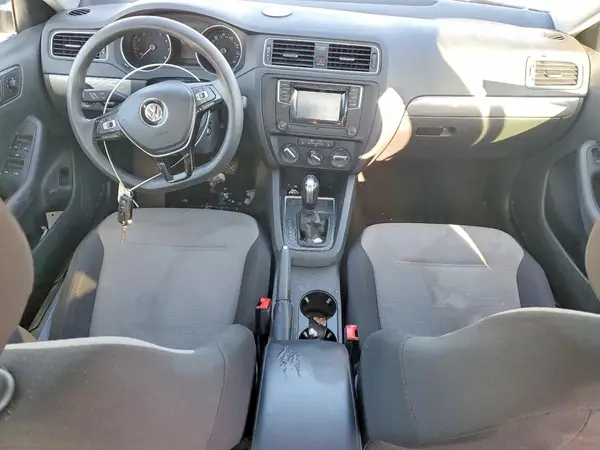 3VW2B7AJ3HM374644 2017 VOLKSWAGEN JETTA - Image 8