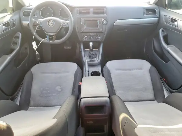 3VW2B7AJ3HM382582 2017 VOLKSWAGEN JETTA - Image 8