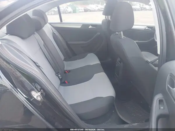 3VW2B7AJ3HM388429 2017 VOLKSWAGEN JETTA - Image 8