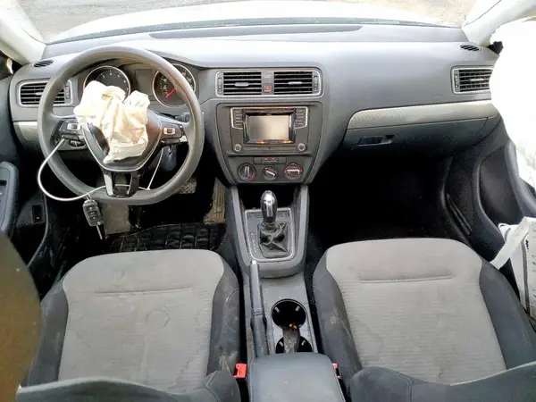 3VW2B7AJ3HM395168 2017 VOLKSWAGEN JETTA - Image 8