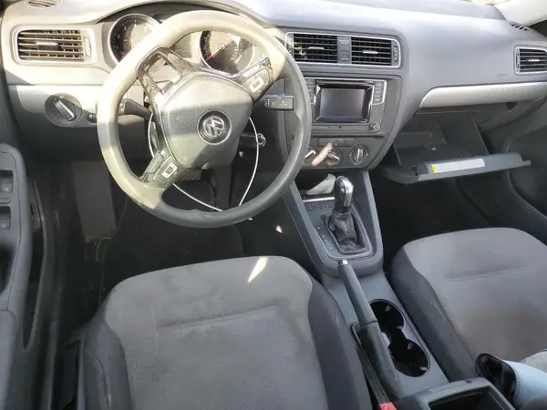 3VW2B7AJ3HM401793 2017 VOLKSWAGEN JETTA - Image 8