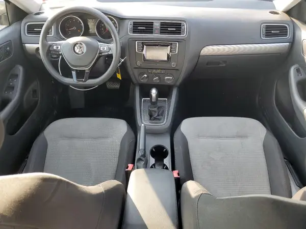 3VW2B7AJ3HM405892 2017 VOLKSWAGEN JETTA - Image 8