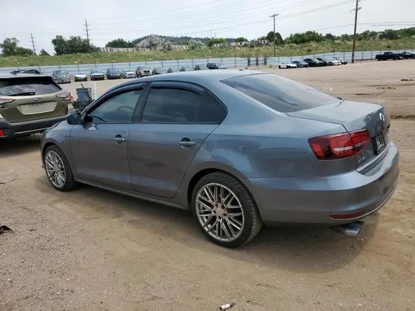 3VW2B7AJ3JM206024 2018 VOLKSWAGEN JETTA - Image 2