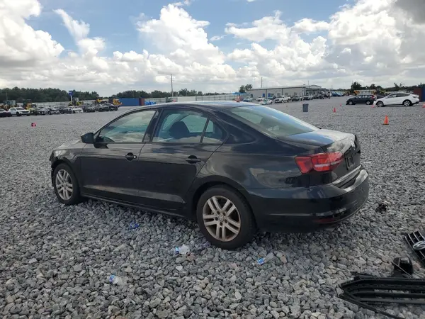 3VW2B7AJ3JM242098 2018 VOLKSWAGEN JETTA - Image 2