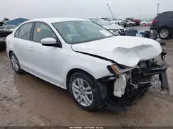 3VW2B7AJ3JM254106 2018 VOLKSWAGEN JETTA
