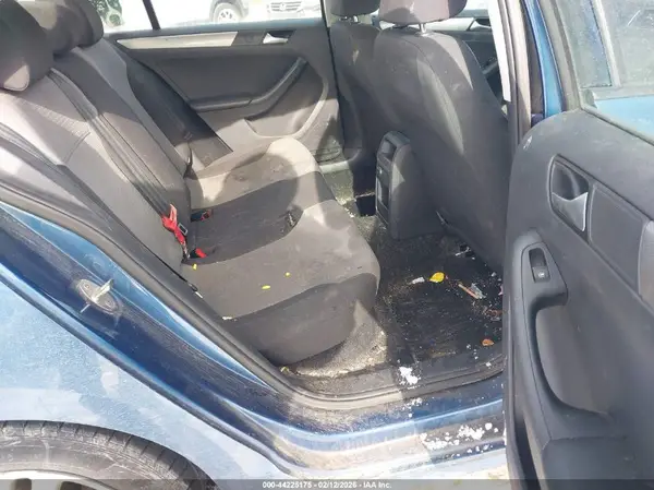 3VW2B7AJ3JM257524 2018 VOLKSWAGEN JETTA - Image 8