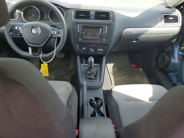 3VW2B7AJ4HM213557 2017 VOLKSWAGEN JETTA - Image 8