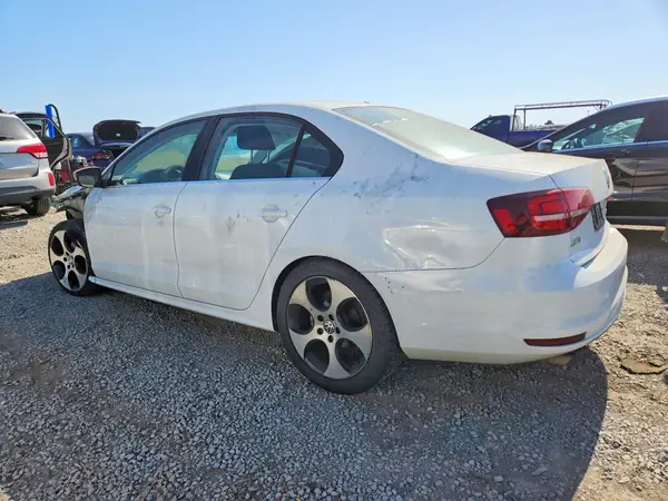 3VW2B7AJ4HM218645 2017 VOLKSWAGEN JETTA - Image 2