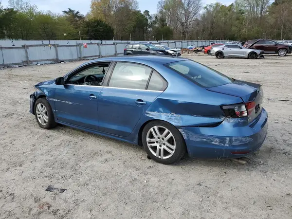 3VW2B7AJ4HM225286 2017 VOLKSWAGEN JETTA - Image 2