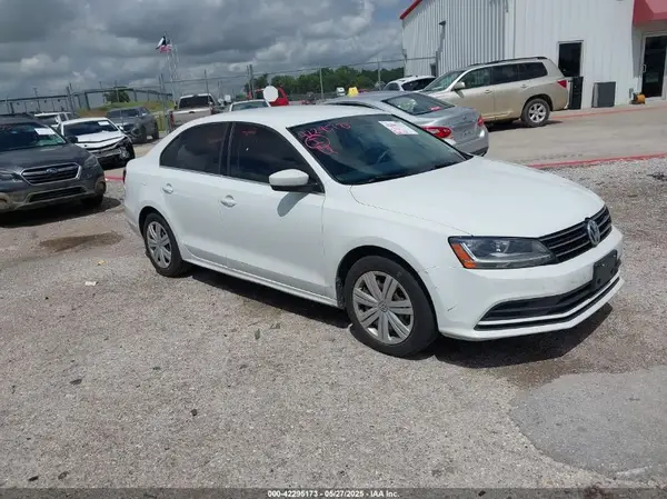 3VW2B7AJ4HM230472 2017 VOLKSWAGEN JETTA - Image 1