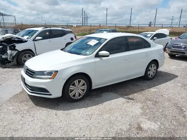 3VW2B7AJ4HM230472 2017 VOLKSWAGEN JETTA - Image 2
