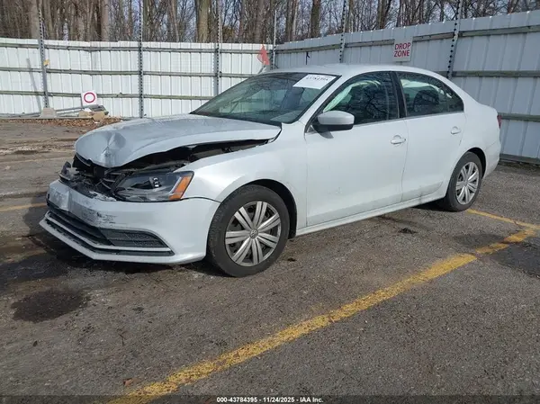 3VW2B7AJ4HM239429 2017 VOLKSWAGEN JETTA - Image 2