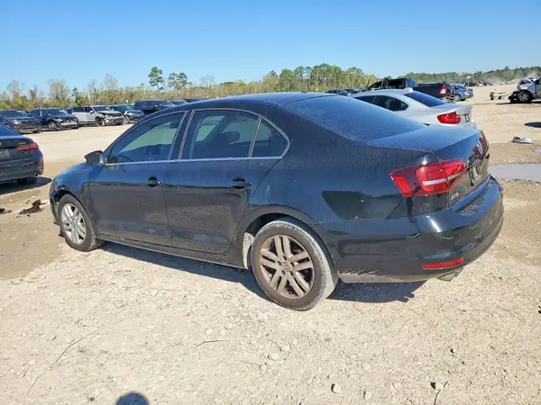 3VW2B7AJ4HM247823 2017 VOLKSWAGEN JETTA - Image 2