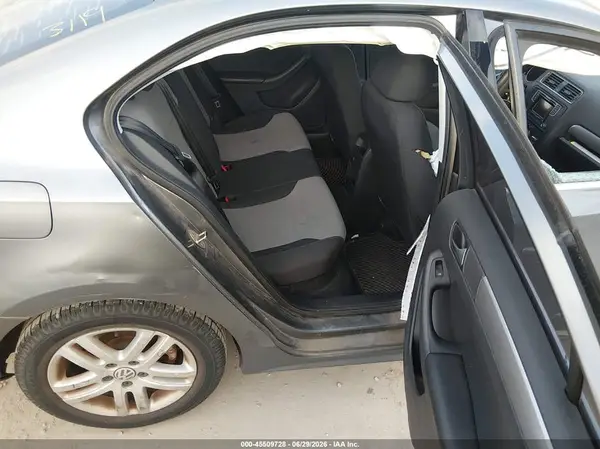 3VW2B7AJ4HM253119 2017 VOLKSWAGEN JETTA - Image 8
