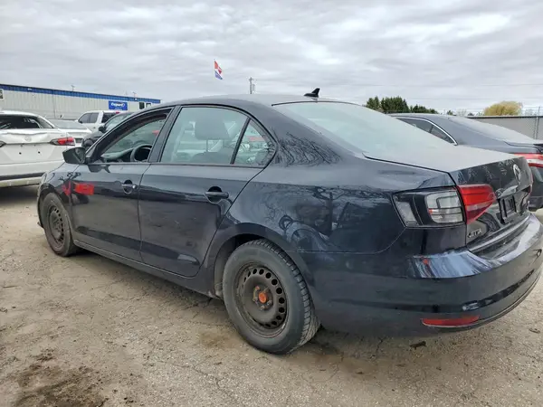 3VW2B7AJ4HM254626 2017 VOLKSWAGEN JETTA - Image 2