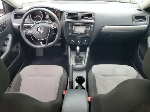 3VW2B7AJ4HM258269 2017 VOLKSWAGEN JETTA - Image 8