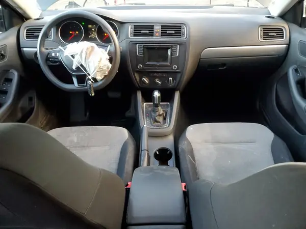 3VW2B7AJ4HM258644 2017 VOLKSWAGEN JETTA - Image 8