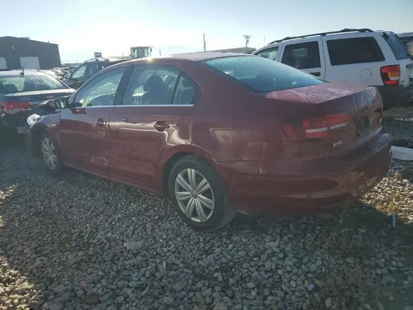 3VW2B7AJ4HM275900 2017 VOLKSWAGEN JETTA - Image 2