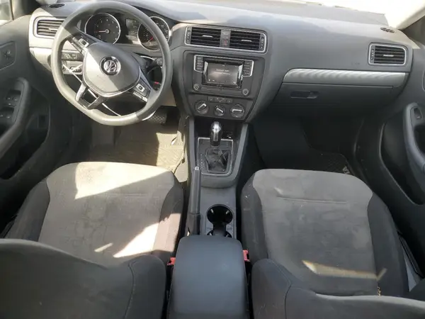 3VW2B7AJ4HM276058 2017 VOLKSWAGEN JETTA - Image 8