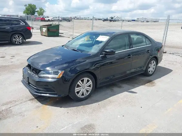 3VW2B7AJ4HM277288 2017 VOLKSWAGEN JETTA - Image 2
