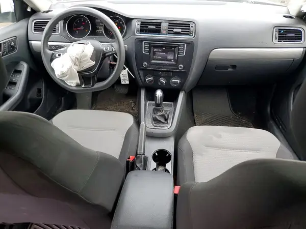 3VW2B7AJ4HM278067 2017 VOLKSWAGEN JETTA - Image 8