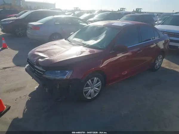 3VW2B7AJ4HM284239 2017 VOLKSWAGEN JETTA - Image 2
