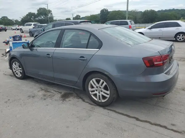 3VW2B7AJ4HM306157 2017 VOLKSWAGEN JETTA - Image 2