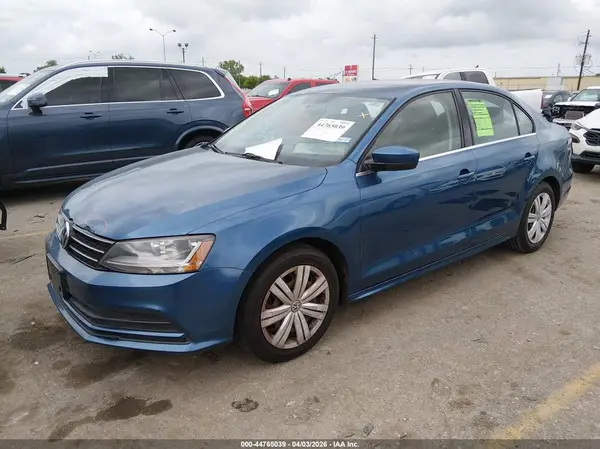 3VW2B7AJ4HM307986 2017 VOLKSWAGEN JETTA - Image 2